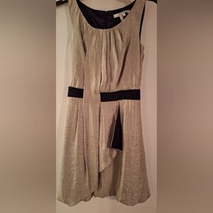NEW LIGHT GOLD & BLACK SLEEVELESS DRESS